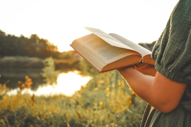 Start the New Year Right: Embrace the Joy & Benefits of Reading in 2025 Start the New Year Right: Embrace the Joy & Benefits of Reading in 2025
