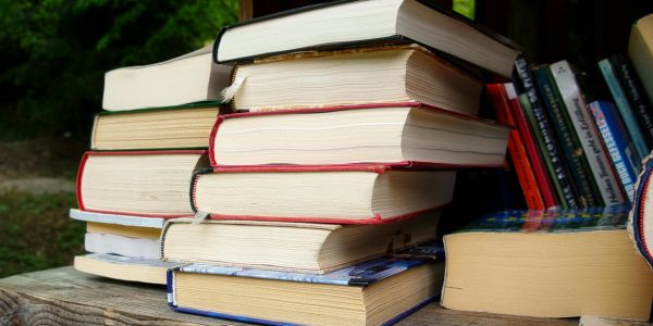Paperback vs Hardcover Format Choices